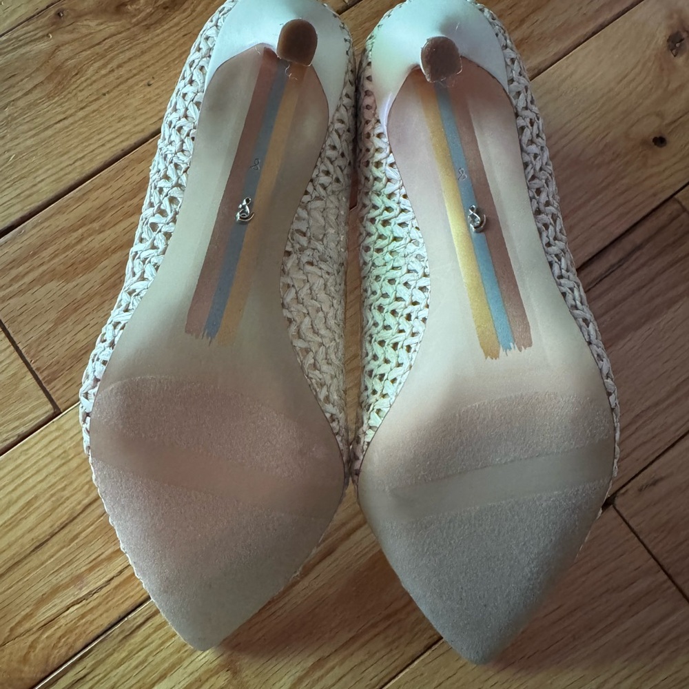 Sam Edelman Cream Textured Heels - Picture 6 of 6